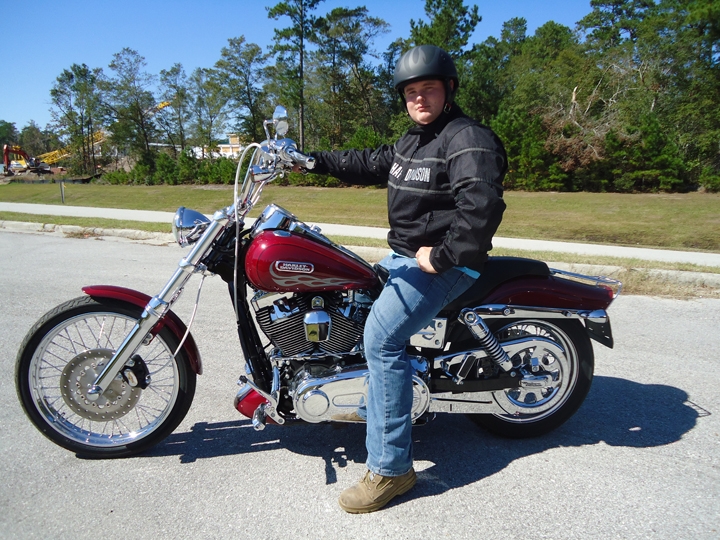 2006 Harley Davidson FXDWGI Wide Glide photograph