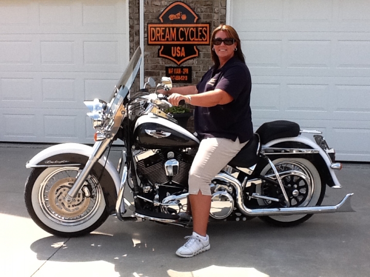 2008 Harley Davidson Softail Deluxe FLSTN photograph