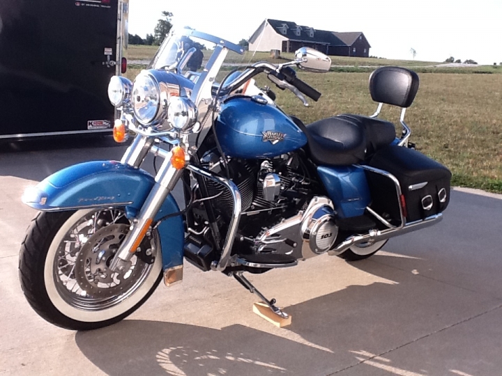 2011 Harley Davidson Road King Classic photograph