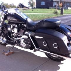 2012 Harley Davidson Road King FLHR thumbnail