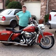 2011 Harley Davidson Road King FLHR thumbnail