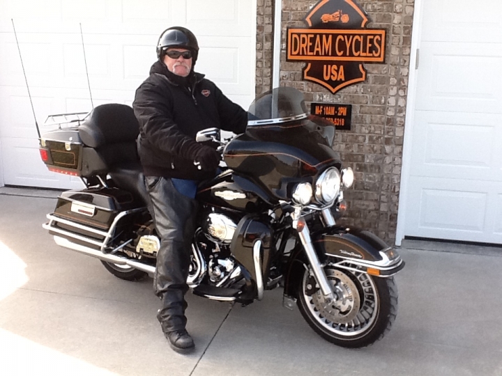 2009 Harley Davidson Ultra Classic Fire Fighter Special Edition photograph