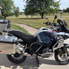 2024 BMW R1250 GS ADVENTRE TROPHY EDITION thumbnail