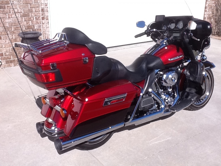 2012 Harley Davidson Ultra Classic Limited   FLHTK photograph