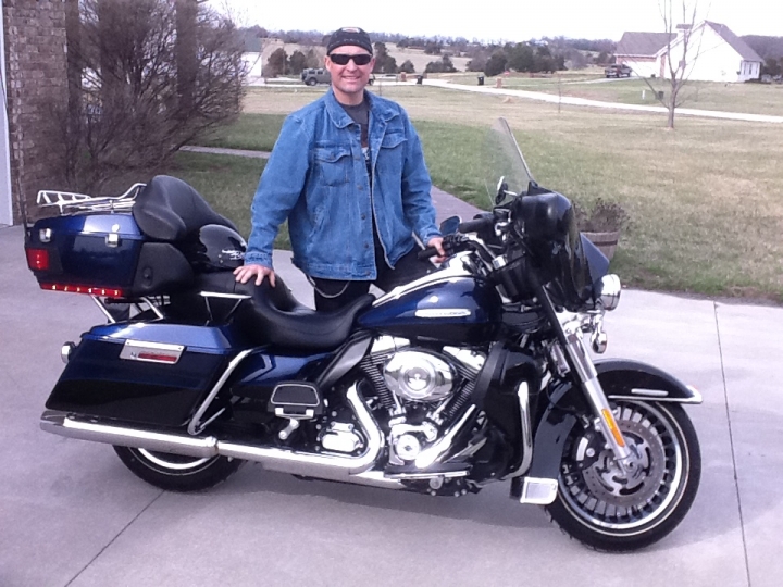 2012 Harley Davidson Ultra Classic Limited   FLHTK photograph